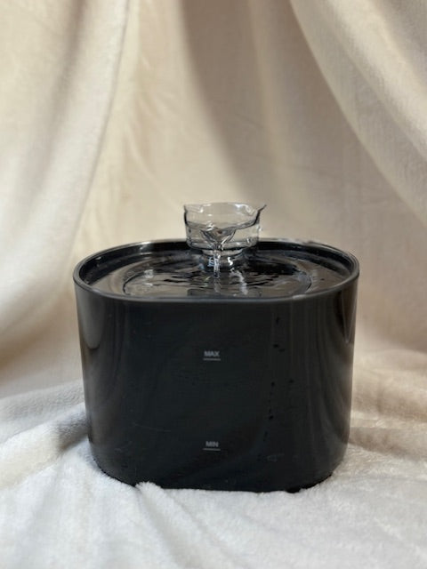 DrinkMaatje – de kattenfontein by Starrs